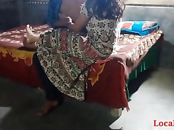 See Localsex11's Official Desi Flick: Bi-racial Inexperienced Desi Gals Get Raw and Kinky!