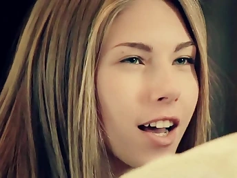 HD splendid nubile gets poked in her wet cunt