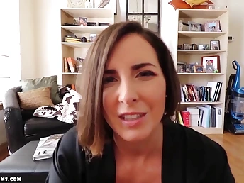 My Finest Buddies Steaming Mom - Helena Price