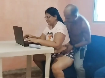 Desi stepdaughter gets seduced by her red-hot step-dad & fed there balls-mayo