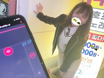 Manga porn loveliness with a phat culo with an increment of a voluptuous figure gets a super hot surprise in her luxurious underwear