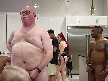 Tolerate Jay Playhard, Bigbootyandbeast, Spread 3x, Luna Lark, Omgiana, Slave Lady, Tee Tee Knead