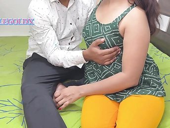 Desi Aunty's acquisitive pussy gets destroyed by hard bushwa while her husband watches