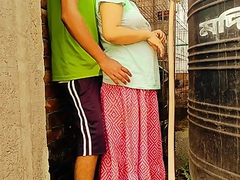 Desi chick 07 humps her step-sis's neighbor outdoors and takes a jizm shot
