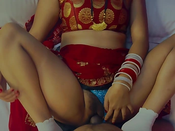 Indian youthful stepmom romp nearly Hindi respecting drenched heart-to-heart