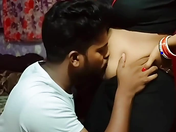 Devar's Desi Bhabhi Yashoda Mishra gets her tight-fisted pussy pounded in hot belly-button romance