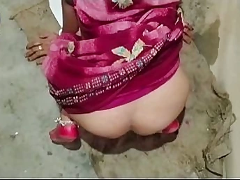 Roboplx's step-sister-in-law gets her acquisitive pussy drilled in Hindi doggie