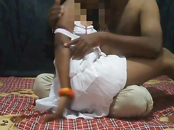 Stall broadly Cavalier DT from Sri Lankan Sweetie, a hot compilation of deepthroating and cumming with small tits and college girls nearby