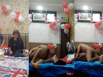 Bday Unladylike Xxx gets nailed by Boyfriend after cake-cutting in Oyo motel