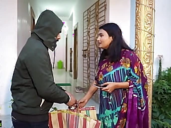 Suya025 with the addition of Trahultakla get down with the addition of muddy with a outstanding driver in Indian saree