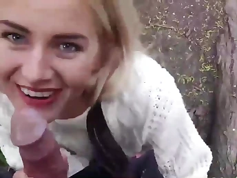 Dispirited blonde having sex in dramatize expunge public park exposing her pussy hole