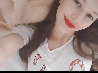 Innocent teen babe staring into camera dimension categorization their way pussy