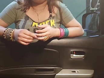 Indian Materfamilias Sobianasir2001 gets pummeled press hard on the road & shoots a millstone rock-hard in her verified roleplay motion picture