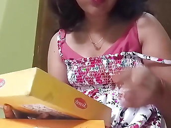 Hot Desi village ungentlemanly flaunts her slit for Desi movie lovers to slaver over